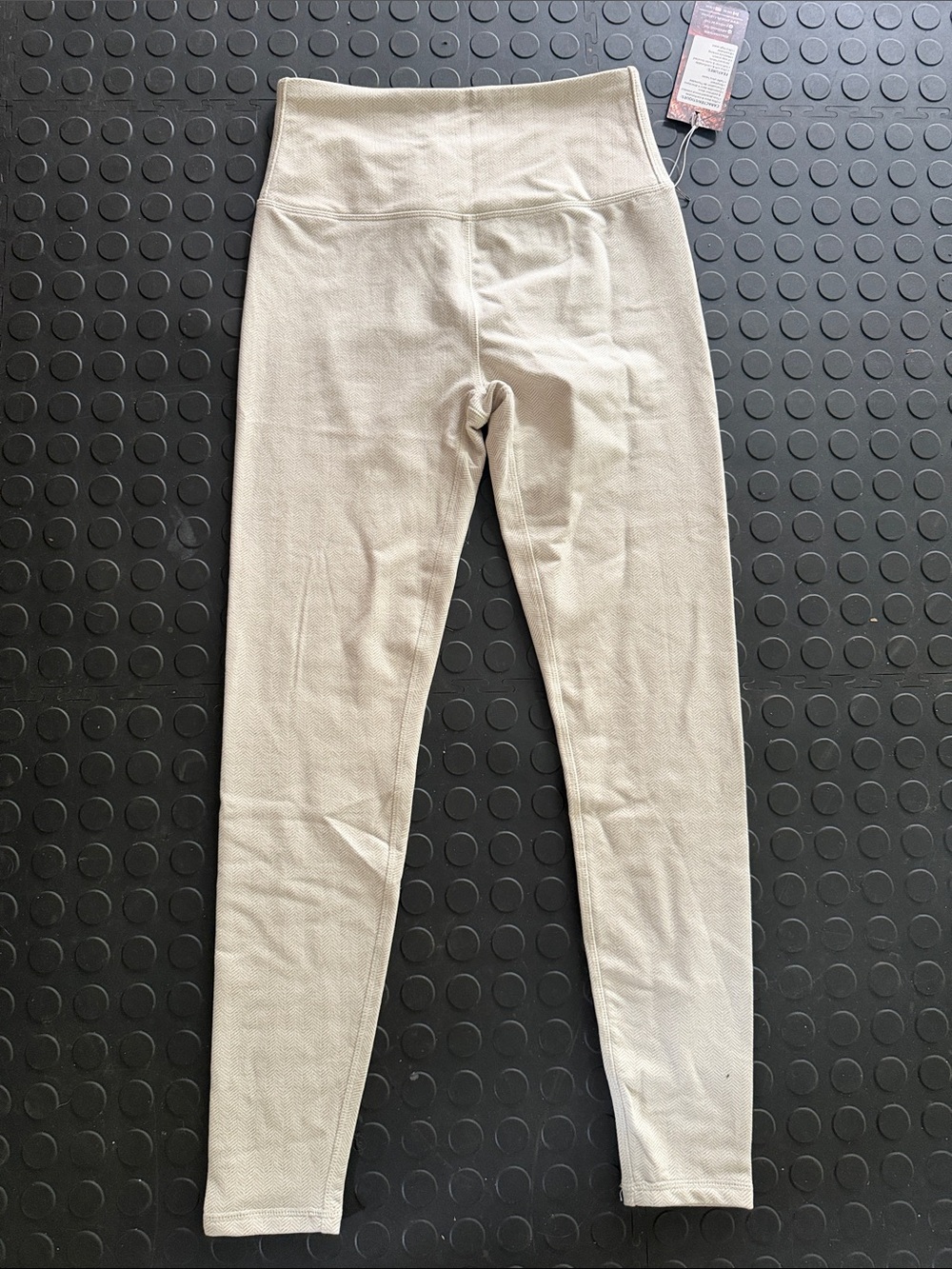 Kyodan High-Rise Leggings in Cream